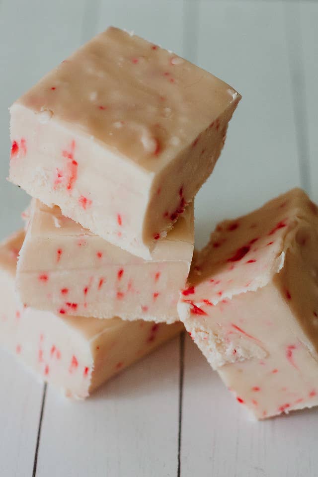 Peppermint Candy Cane Fudge 8oz