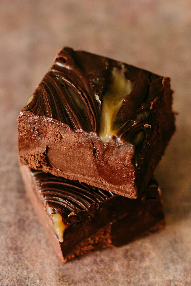 Dark Chocolate Sea Salt Caramel Fudge 8oz