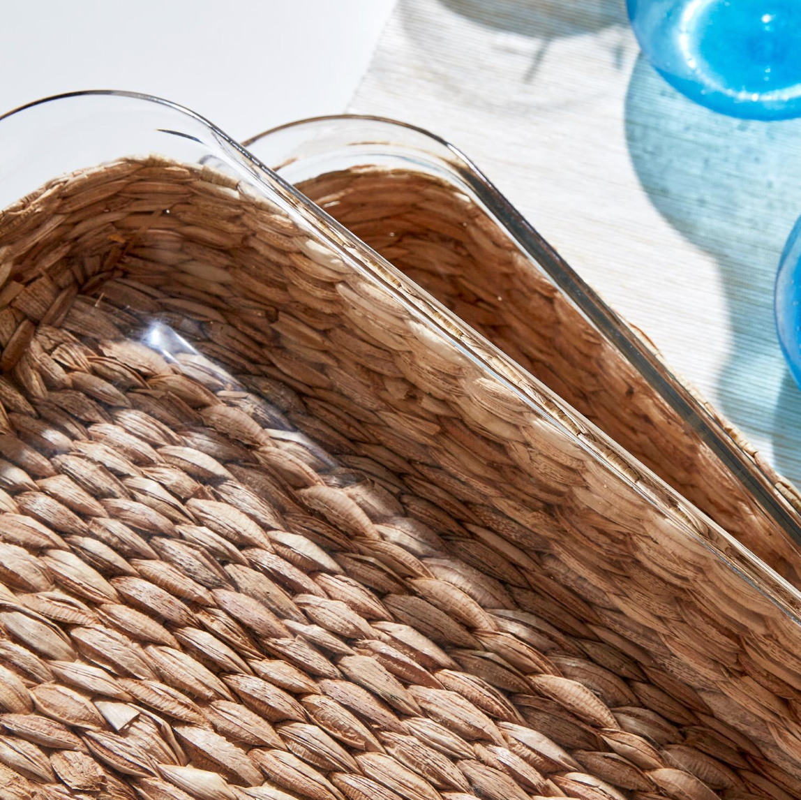 Glass Baking Dish in Removable Basket
