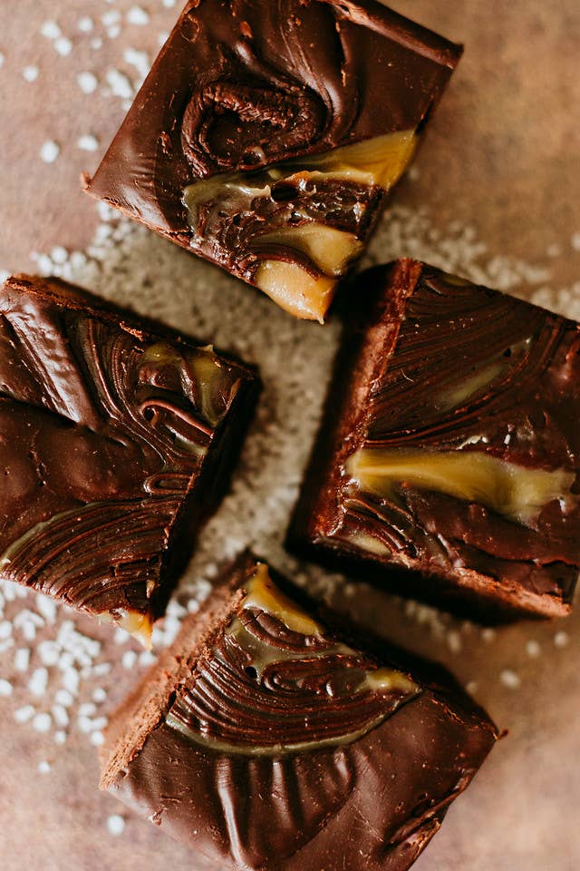 Dark Chocolate Sea Salt Caramel Fudge 8oz