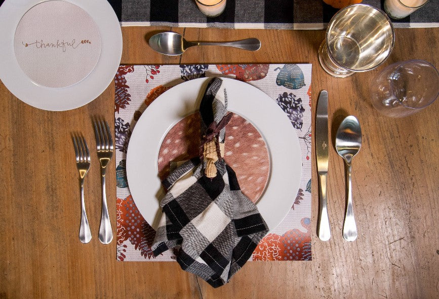 Dinner Plate Paper Accent