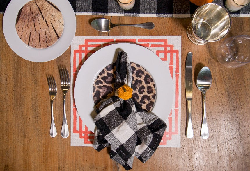Dinner Plate Paper Accent