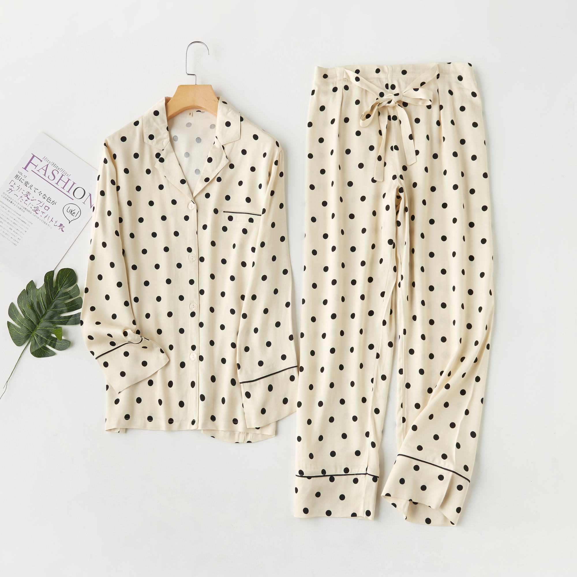 Chic Dot Delight Viscose Pajama Set – Luxe Comfort for Women: XL