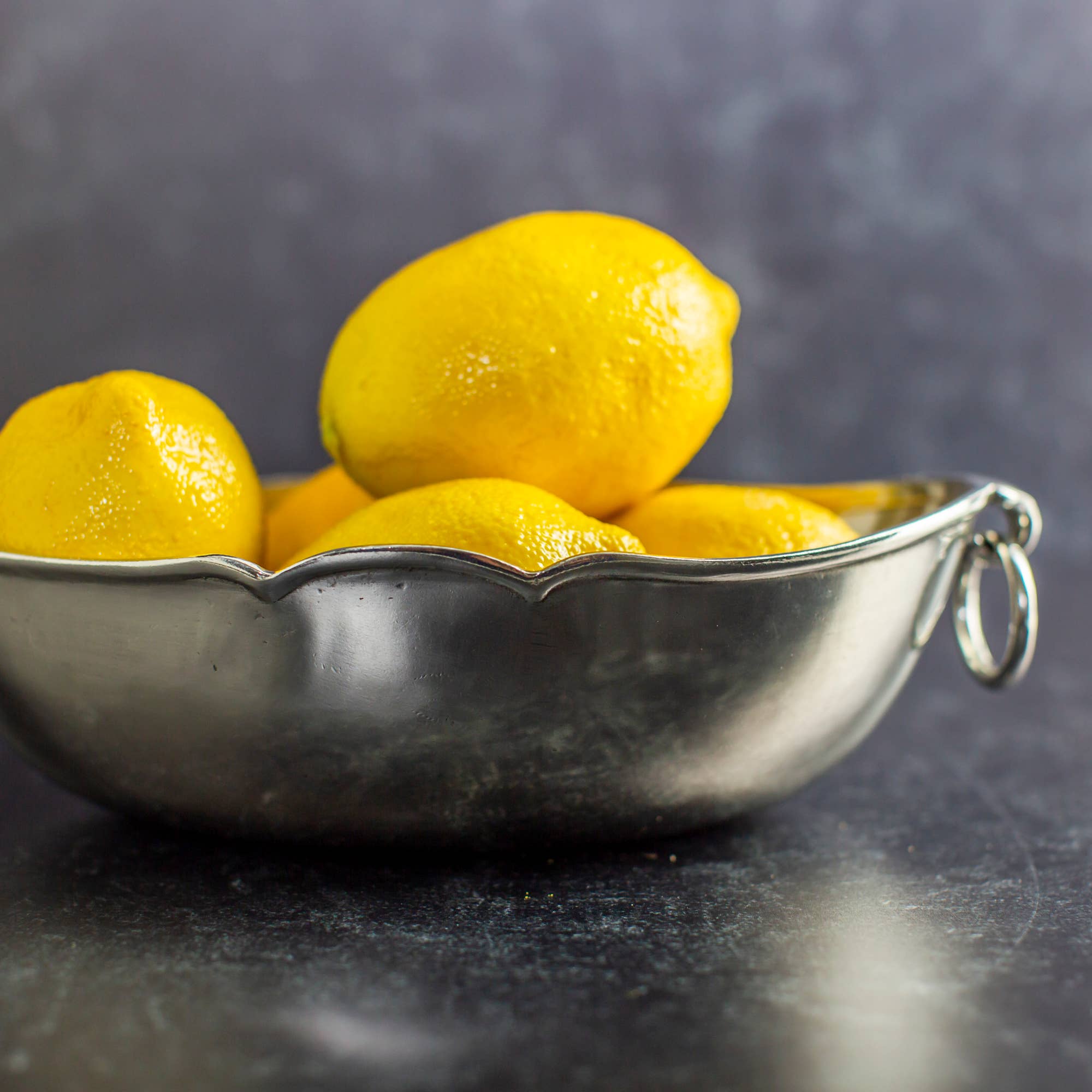 Peltro Oval Bowl with Rings