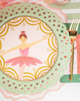 Sage Basketweave Dinner Paper Plates