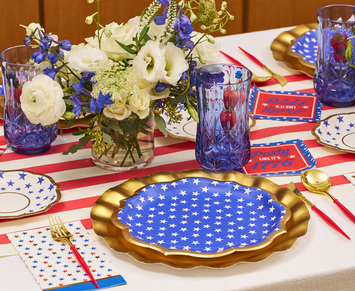 Party in the USA Dinner Plates