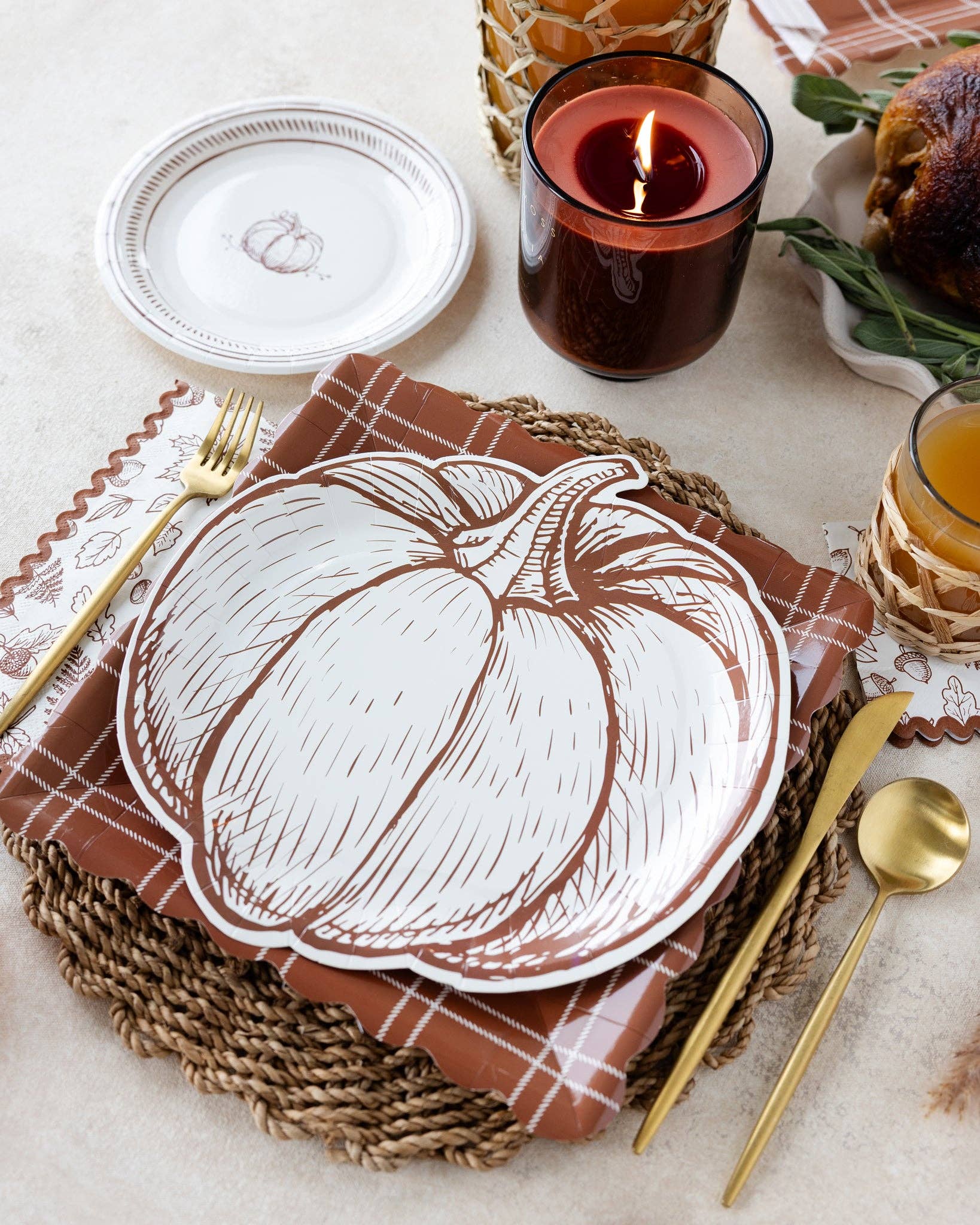 Pumpkin Line Art Paper Plates