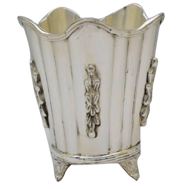 Ornate Scalloped Mint Julep Cup