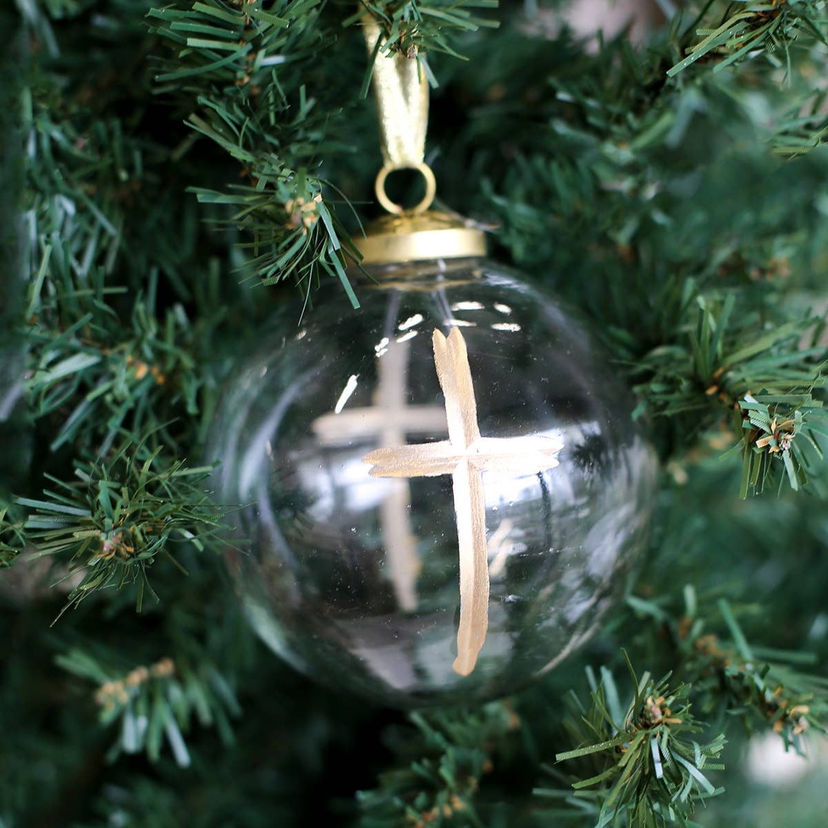 Cruix Glass Ball Ornament - Clear/Gold